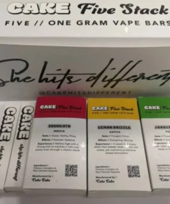 Lemon Drizzle Cake Gen 1 Disposable 1G vape pen with tangy lemon and sweet cake flavor, smooth hits, uplifting and relaxing hybrid effects