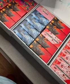 Strawberry and Banana Cake Gen 1 Disposable 1G vape pen with sweet tropical flavor, smooth hits, and potent cannabis extract