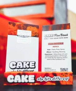 Rum Swizzle Cake Gen 3 Disposable 1G vape pen with tropical rum flavor, fruity notes, smooth hits, and balanced hybrid effects